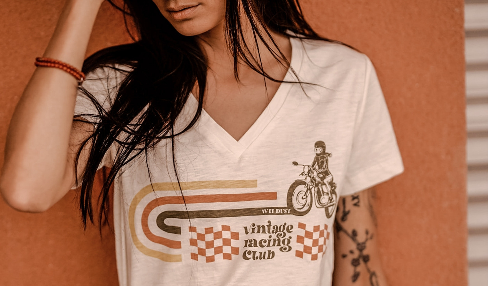 t-shirt with retro style for women
